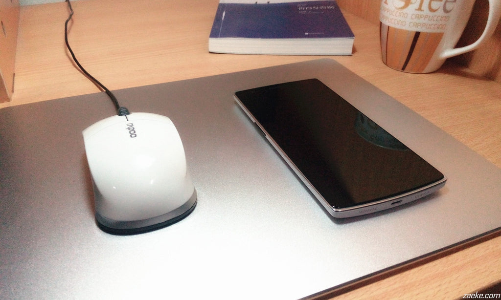 iQunix Aluminum Mouse Pad for Macbook(Sliver) - Nest of Design