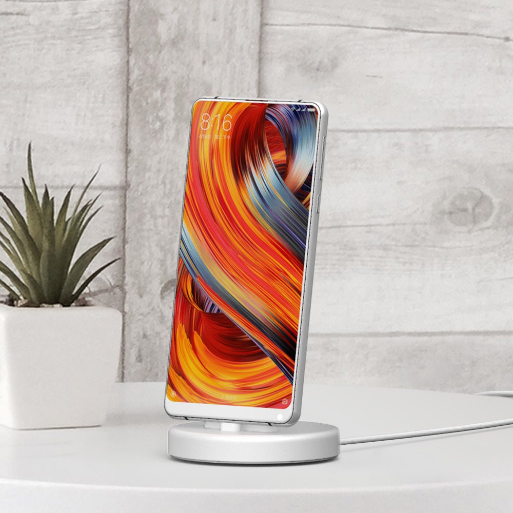 iQunix Panki mobile phone charging stand Android aluminum alloy charger base One-handed plug-in Type-C version - Nest of Design