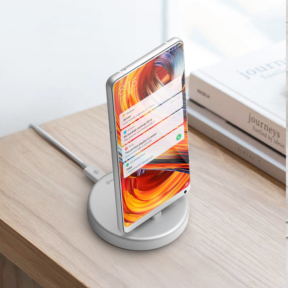 iQunix Panki mobile phone charging stand Android aluminum alloy charger base One-handed plug-in Type-C version - Nest of Design